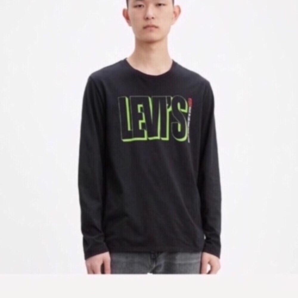 NEW Levi's lime green logo black long sleeves